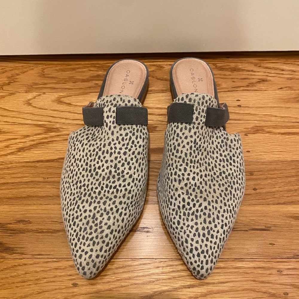 Leopard Print Pointed Mules - image 2